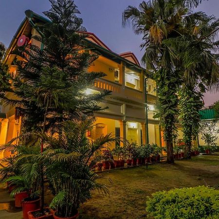 דהראדון Hotel Heritage מראה חיצוני תמונה
